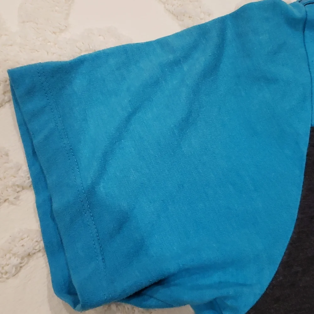 Hurley - Picture 8 of 8